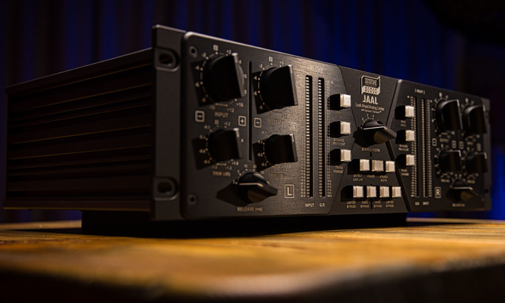 HUM AUDIO LAAL (Look Ahead Analog Limiter) HUM AUDIO LAAL (Look Ahead Analog Limiter)