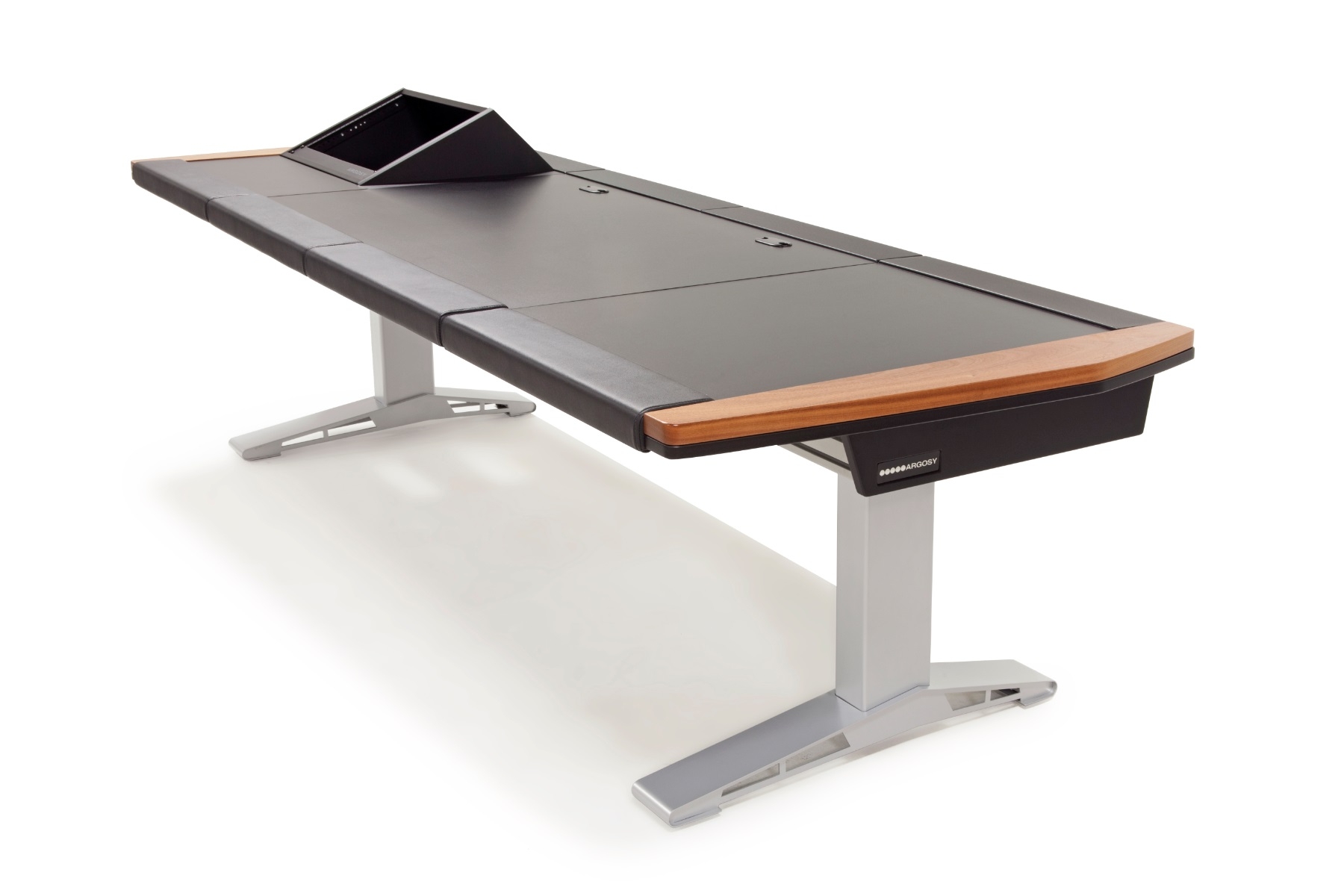 Argosy Eclipse Universal With 70" Desk and 1 Rack Module Argosy Eclipse Universal With 70" Desk and 1 Rack Module
