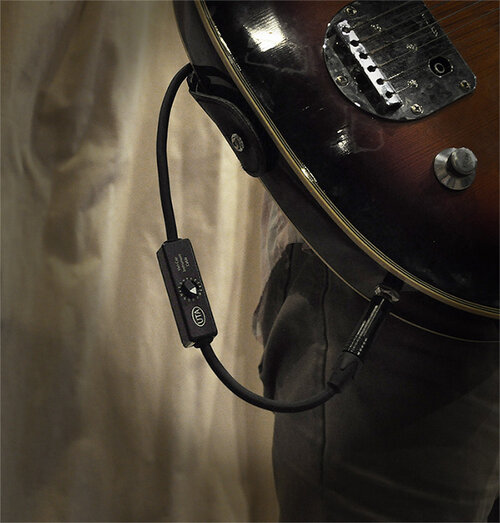 UnderToneAudio VARI-CAP INSTRUMENT CABLE UnderToneAudio VARI-CAP INSTRUMENT CABLE
