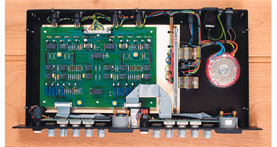 Smart Research C1 Stereo/Dual Mono Compressor Smart Research C1 Stereo/Dual Mono Compressor