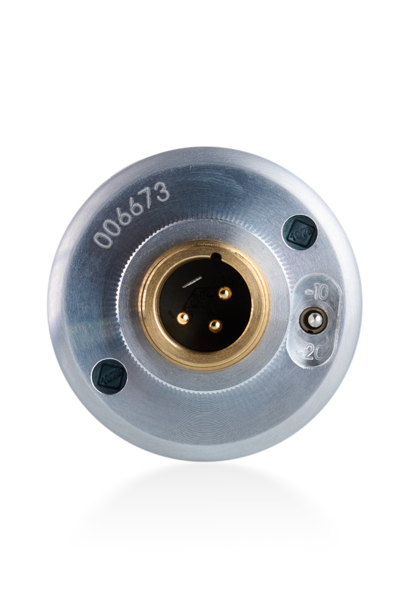 Soyuz 1973 FET Large Diaphragm Condenser Microphone Soyuz 1973 FET Large Diaphragm Condenser Microphone